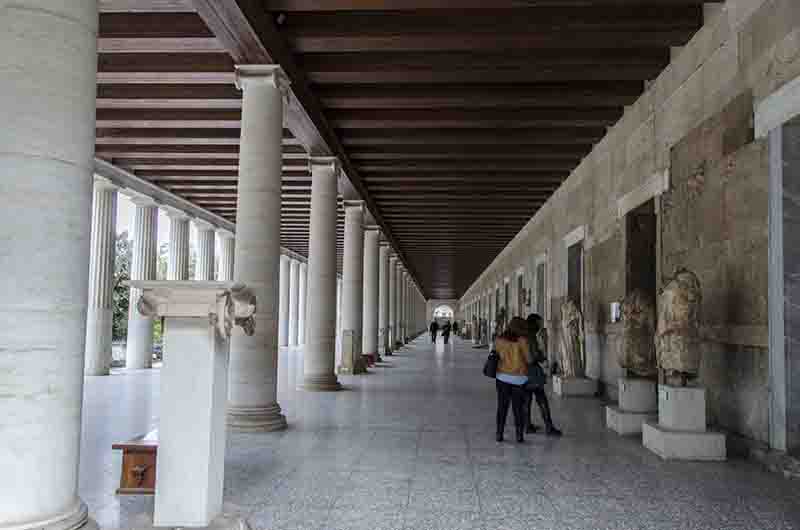 77 - Grecia - Atenas - Antigua Agora - Stoa de Atalos y museo del Agora de Atenas